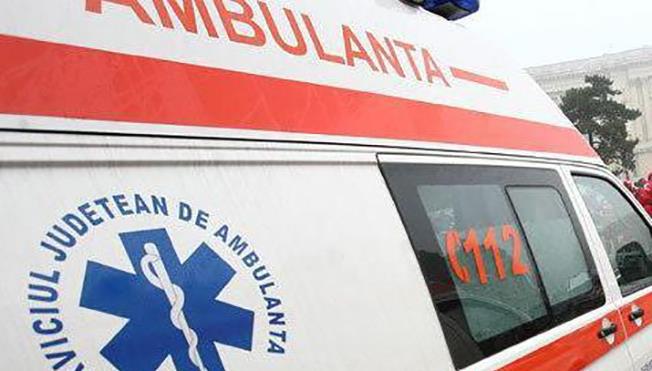 Coliziune spectaculoasă în Constanța, în apropierea Delfinariului, între un autobuz și o mașină personală 1 accident rutier in constanta in zona delfinariu intre un autobuz si un autoturism 6836f46329d7f