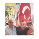Întâlnire de adio: Ultimul omagiu adus afaceristului Ozghen Husein 2 afaceristul ozghen husein a murit te imbratisez pentru ultima oara prietene husein 682dcc6119477