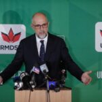 ALEGERILE PREZIDENȚIALE DIN 2025 - Kelemen Hunor: Am strâns rândurile în fața provocărilor. Mulțumim tuturor!/ Responsabilitatea comunității maghiare, încă o dată demonstrată. 3 alegeri prezidentiale 2025 kelemen hunor in fata adversitatii ne am unit va multumim comunitatea maghiara s a comportat din nou in mod responsabil 682a3c9ff318f