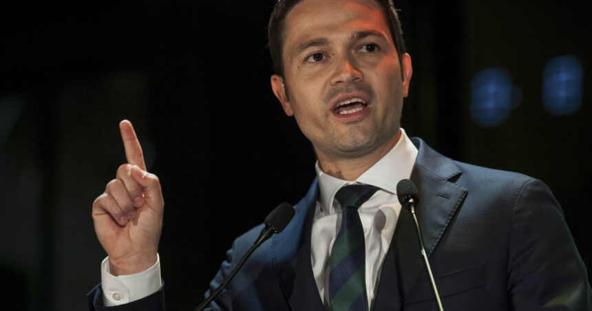 Alegerile prezidențiale din 2025: Robert Sighiartău, din partea liberalilor, îl critică pe Marcel Ciolacu: „Este un impediment pentru candidatul coaliției” 1 alegeri prezidentiale 2025 liberalul robert sighiartau il ataca pe marcel ciolacu este o frana pentru candidatul coalitiei 6817e98280700