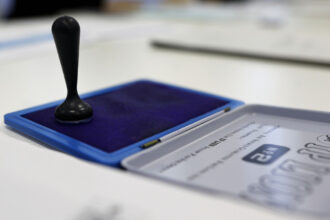 alegeri prezidentiale 2025 rezultatul final al primului tur comunicat de bec george simion a obtinut 4096 nicusor dan 2099 681adf5757064