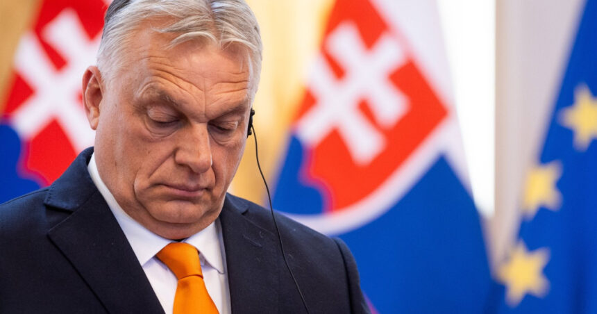 "Controversele alegerilor românești stârnesc reacții în Ungaria: Viktor Orban răspunde criticilor legate de susținerea lui George Simion" 1 alegerile din romania agita spiritele in ungaria viktor orban atacat pentru sprijinirea lui george simion revine asupra declaratiei 68219df0c7de9