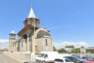 alerta in constanta un muncitor minor a cazut de pe turla bisericii din zona medeea 6821d1dc93789