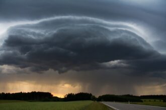 alerta meteo in toata tara cod galben de furtuni 681c73242d586