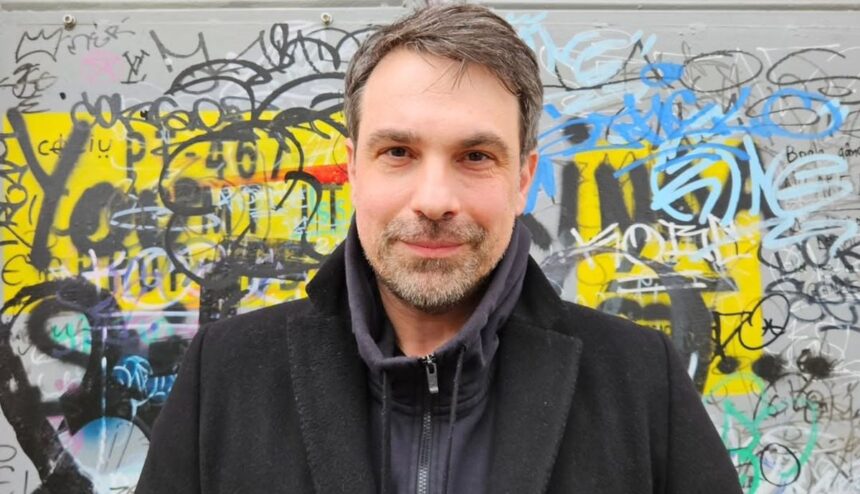 Alexandru Papadopol s-a alăturat echipei PRO TV! Descoperă în ce proiect va străluci actorul: „Cei care îl vor urmări se vor distra pe cinste” 1 alexandru papadopol a semnat cu pro tv in ce productie apare actorul cei care vor vedea se vor amuza 68220e89a3d64