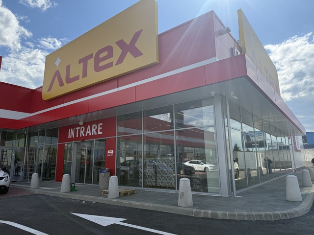 Altex deschide porțile unui nou punct de vânzare în Sebeș! 1 altex isi extinde reteaua cu un nou magazin in sebes 68243551d750d