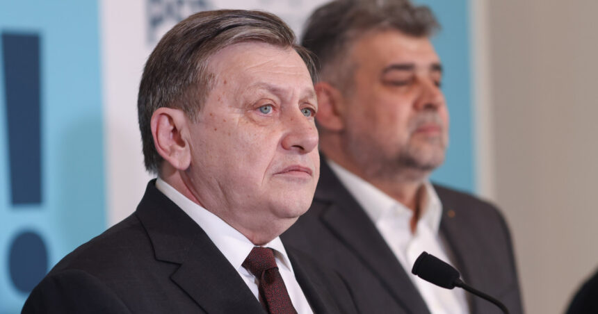 Crin Antonescu, o pierdere dureroasă pentru coaliție: Guvernul Ciolacu se află într-o situație și mai precar. Analiză Bloomberg. 1 analiza eliminarea lui crin antonescu a doua lovitura pentru coalitie guvernul ciolacu lasat intr o pozitie mai fragila scrie bloomberg 681850c2b1f30