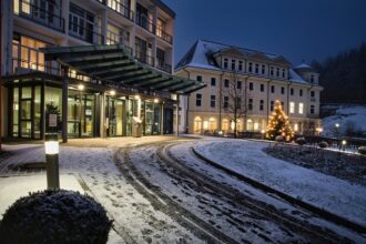 analiza industria ospitalitatii intre vis si profitabilitate 2 avantaje generale ale investirii intr un hotel 6826e2cc2fcbb
