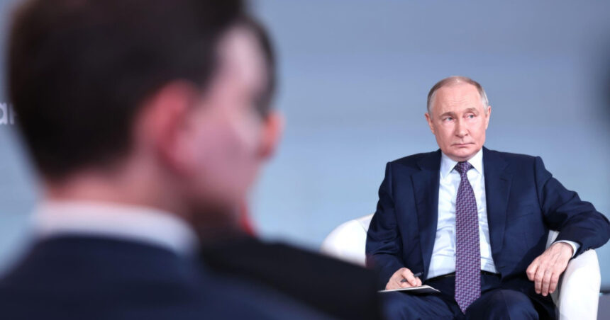 analiza occidentul crede ca putin nu poate fi de acord cu pacea din cauza amenintarii problemelor politice interne bild 681873d2b61fb