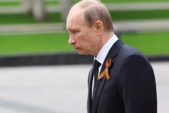 analiza vladimir putin are motive sa sarbatoreasca ziua victoriei dar petrecerea ar putea fi de scurta durata scrie cnn 681c7b52bda6a