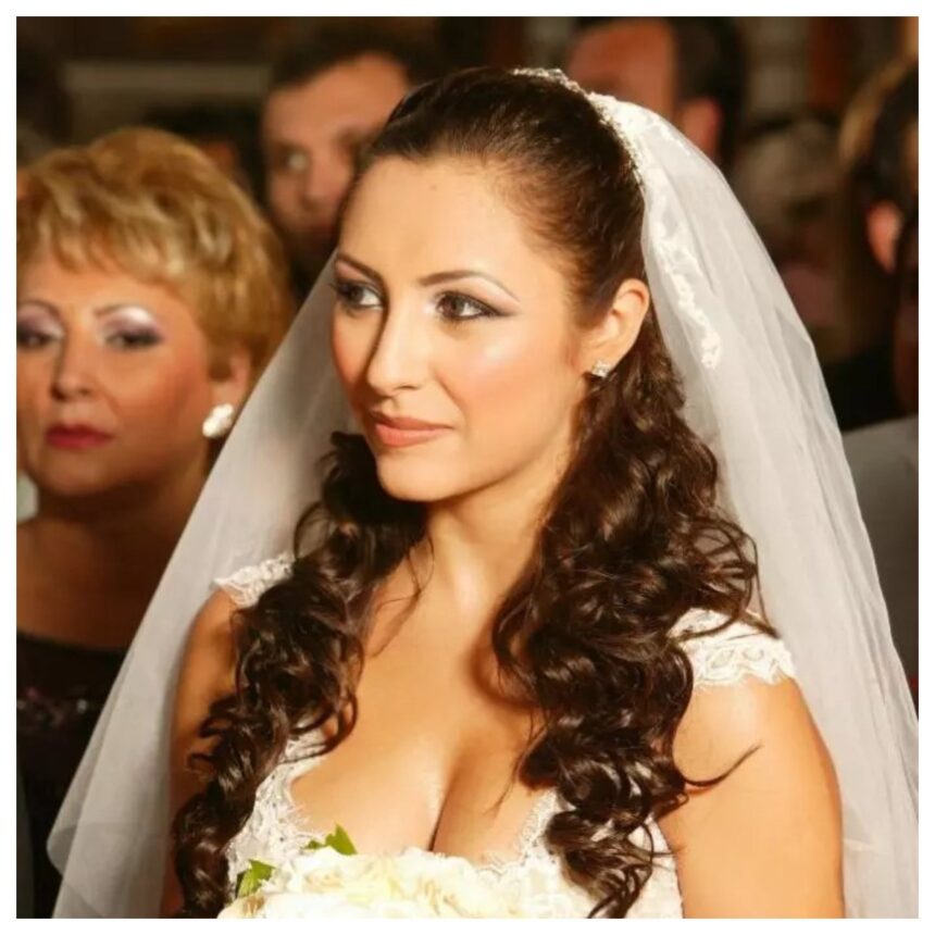 Andra păstrează rochia de mireasă, dar spune „nu” la purtarea ei la aniversarea de argint: „Nu aș insista ca Eva să o îmbrace!” 1 andra si a pastrat rochia de mireasa dar exclude sa o imbrace la nunta de argint nu as tine mortis ca eva sa o poarte video exclusiv 6814b7742a0d3