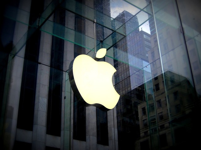 Apple rămâne liderul incontestabil în clasamentul celor mai valoroase mărci la nivel mondial! 1 apple si a pastrat prima pozitie in top 100 global al marcilor 68258fdebbf86