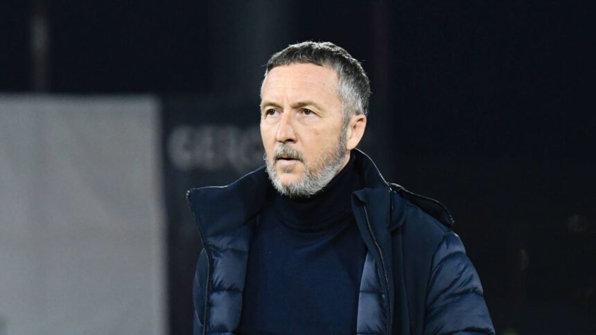„Mihai Stoica: M-aș face de râs! Declarația sa înainte de duelul FCSB - Dinamo” 1 as fi un idiot notoriu mihai stoica a facut anuntul inainte de fcsb dinamo 68132e83bb939