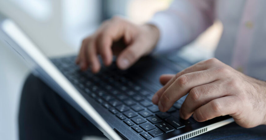 Atenție, cetățeni! Mesaje înșelătoare răspândite online încearcă să dezinformeze despre alegeri 1 atentionare mai in online circula mesaje cu caracter manipulator menite sa induca in eroare opinia publica in legatura cu alegerile 682dfeb82aeb2