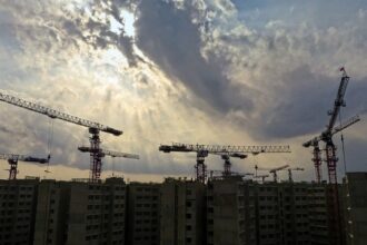 autorizatiile de construire pentru cladiri rezidentiale in scadere 68395b6d61018