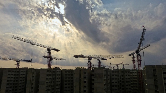 Declinul autorizațiilor pentru edificii rezidențiale: o tendință îngrijorătoare 1 autorizatiile de construire pentru cladiri rezidentiale in scadere 68395b6d61018