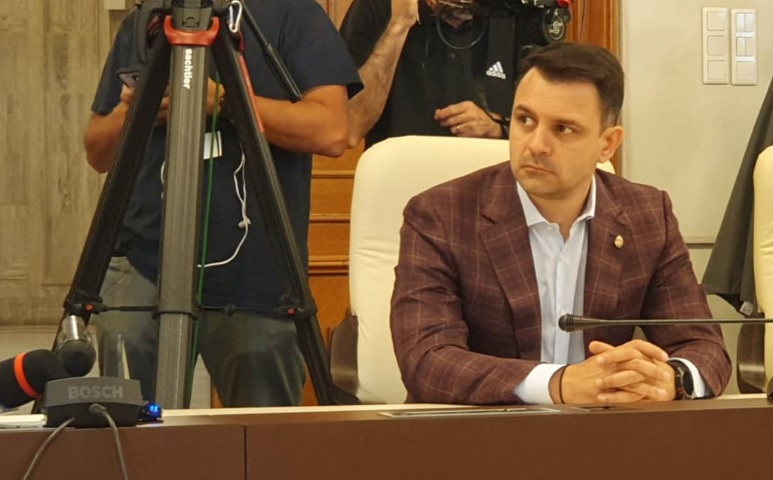 România se confruntă cu un număr alarmant de decese în accidente rutiere. Crușoveanu (PNL): „Este esențial ca fiecare dintre noi să contribuie la crearea unei țări mai sigure pe șosele, alături de instituții și reglementări.” 1 avem in continuare cei mai multi oameni morti in accidente auto crusoveanu pnl pe langa institutii si legi cu totii trebuie sa ne implicam pentru o romanie mai sigura pe drumurile sale 6814b75ac341a