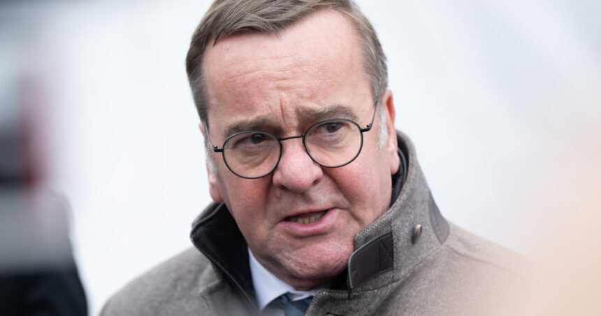 Alerta ministrului german al apărării după dialogul telefonic dintre Trump și Putin 1 avertismentul ministrului german al apararii dupa conversatia telefonica dintre trump si putin 682c553489a5d