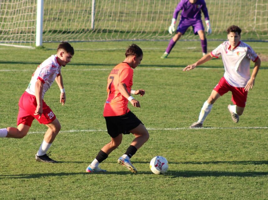 Axiopolis Cernavodă, încheiere dramatică a sezonului în Liga a 3-a cu o pierdere strânsă 1 axiopolis cernavoda a incheiat sezonul din liga a 3 a cu o infrangere la limita 6833afbb25636