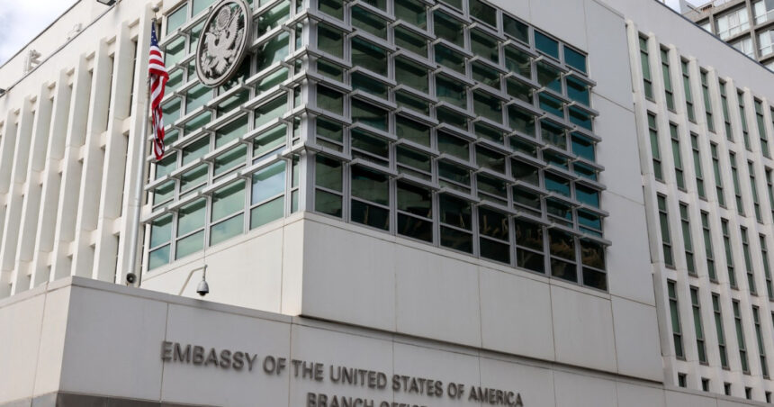 Capturat la New York: Tentativa de atac cu cocktailuri Molotov asupra ambasadei americane din Tel Aviv! 1 barbat arestat la new york dupa ce a incercat sa atace cu cocktailuri molotov ambasada sua din tel aviv 683387732d7de