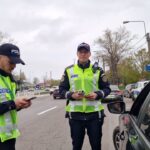"Șoferul iresponsabil: un bărbat în stare de ebrietate și fără permis, surprins de poliție în Năvodari" 2 barbat baut si cu permisul suspendat prins la volan de politisti in navodari 6825ce49a11ee