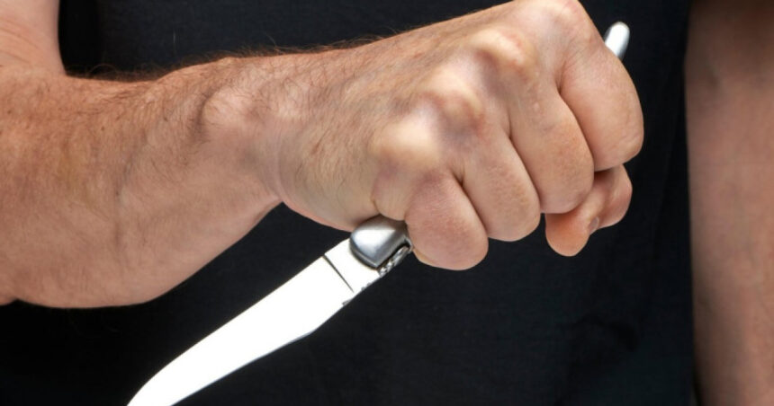 Conflict sângeros în Sectorul 2 al Bucureștiului: Trei bărbați arestați pentru tentativă de omor 1 bataie cu cutite in sectorul 2 din bucuresti trei barbati au fost retinuti pentru tentativa de omor 681b588b0a1f0