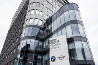bmw a inceput sa produca primele produse high tech in romania 682b01f077869