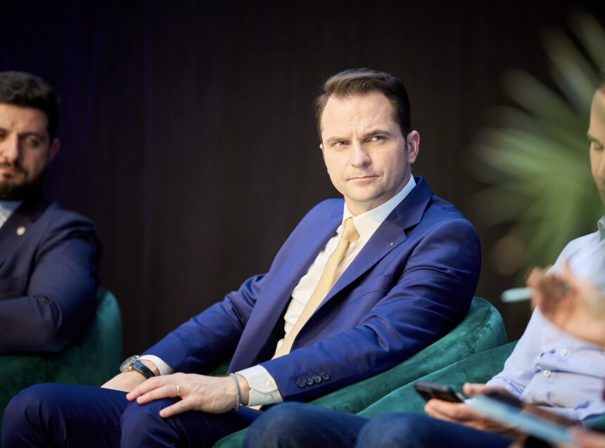 Burduja (Energie): „Adesea, ne lăsăm prizonieri ai importurilor costisitoare” 1 burduja energie de multe ori suntem dependenti de importuri scumpe 68348299ac147