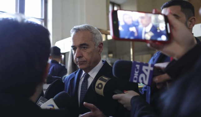 Călin Georgescu: „Propaganda de 8 luni susține că ne vom retrage din Europa. Nu ne vom retrage! Ne vom alătura liderilor globali, nu ne vom limita la așteptări pe coridoare, ci vom avea un rol activ la masa discuțiilor.” 1 calin georgescu de 8 luni de zile propaganda minte ca vom iesi din europa nu vom iesi vom intra acolo la masa liderilor acestei lumi nu pe holuri si asteptand doar sa facem poze cu ei 68239fab7cc2d