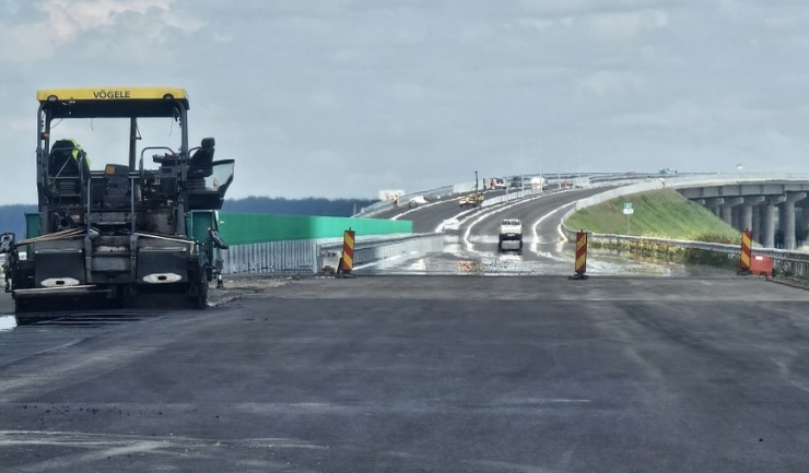 Deschiderea drumului pe tronsonul final al A0 Sud: când ne putem aștepta? 1 cand se va deschide circulatia pe ultimii km din a0 sud 68236d2a21986