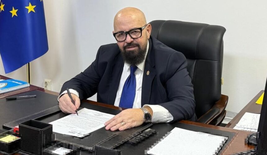 Cât câștigă Cristian Popescu Piedone la ANPC? Află răspunsul dorit de toți! 1 ce salariu are cristian popescu piedone la anpc raspunsul pe care multi il asteptau 683028dccb09f
