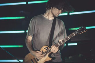 chitaristul radiohead anuleaza concerte in marea britanie in urma unor amenintari si acuzatii de complicitate la genocidul din gaza 681a2c3a70ce1