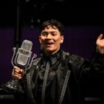 Descoperă povestea lui Johannes Pietsch, câștigătorul Eurovision 2025, copilăria sa în Dubai și moștenirea culinară a mamei sale! 3 cine este johannes pietsch artistul care a castigat eurovision 2025 a copilarit in dubai iar mama lui a fost bucatareasa 682b2cbf7edb2