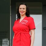 Descoperă povestea Monicăi Ganea, partenera de viață a lui Ionel Ganea: o diferență de vârstă de 11 ani și pasiunile sale! 3 cine este si cu ce se ocupa monica ganea sotia lui ionel ganea este mai mica cu 11 ani decat fostul fotbalist 68230f3d0e1bb