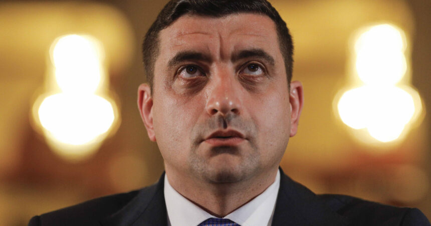 Comisia Europeană răspunde lui Simion: România nu se confruntă cu nicio suspendare a fondurilor europene! 1 comisia europeana replica pentru simion nu s a luat nicio decizie de suspendare a fondurilor europene pentru romania 6825ccc98e8a3