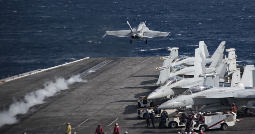 Dilema Flotei Americane: Fără Avioanele F/A-XX, Portavioanele Riscă să Devină Depășite în Administrația Trump 1 conflict marina sua administratia trump daca marina nu va primi noile avioane f a xx portavioanele ar putea deveni ineficiente 6824c7bac8c1d