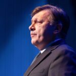 Crin Antonescu: „Politicienii trebuie să se adapteze la România contemporană, nu să o coboare.” 3 crin antonescu clasa politica trebuie sa se ridice la nivelul romaniei de azi nu invers 6812b9e0455af