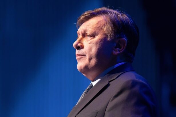 crin antonescu clasa politica trebuie sa se ridice la nivelul romaniei de azi nu invers 6812b9e0455af