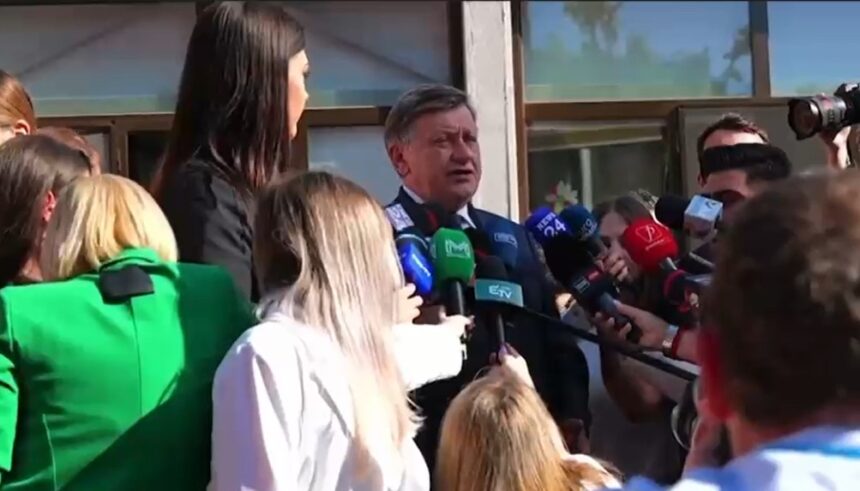 Crin Antonescu: „Un număr istoric de voturi va întări legitimitatea și autoritatea noului președinte” 1 crin antonescu prezenta record la vot nu va face decat sa ofere legitimitate si forta viitorului presedinte video 68171ca17c10c