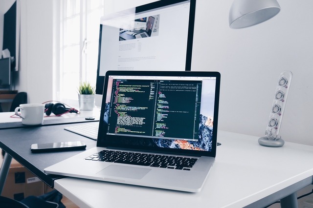 Activarea automată a modului întunecat în Windows 11 în funcție de ora din zi 1 cum configurezi modul intunecat automat in windows 11 dupa ora 68242e3cea632