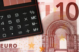 cursul valutar anuntat de bnr euro continua sa coboare si ajunge la 50991 lei 68231c37799a9