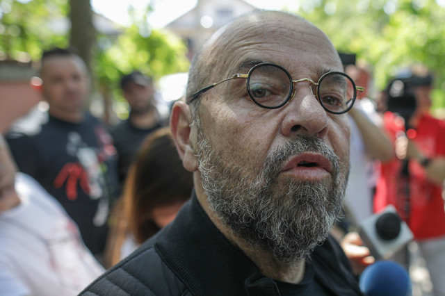 Piedone câștigă 100.000 de euro ca despăgubiri morale, după ce a fost achitat în cazul Colectiv 1 decizie piedone primeste daune morale de 100 000 euro dupa achitarea in dosarul colectiv 682705f421ec2