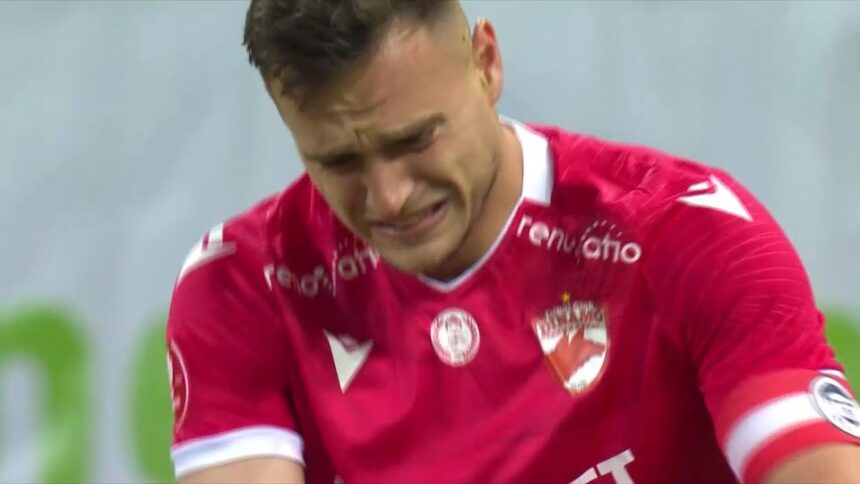 Dennis Politic transmite un mesaj emoționant suporterilor dinamoviști: "Inima mea aparține doar lui Dinamo!" 1 dennis politic mesaj pentru fanii dinamovisti dupa declaratiile despre fcsb sunt cu sufletul doar la dinamo 6813a6424176f