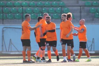 derby pentru podium la cumpana in etapa de sambata a ligii a iv a 6839f9ed00423