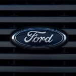 Șeful Ford: Reducerea tarifelor anunțată de Trump aduce beneficii, dar sunt necesare acțiuni adiționale 2 directorul general al ford relaxarea tarifelor decisa de trump ajuta dar este nevoie de masuri suplimentare 6813663ace145