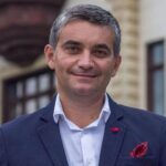 DNA solicită Tribunalului București reținerea primarului din Sinaia pentru investigații suplimentare 2 dna a cerut tribunalului bucuresti arestarea preventiva a primarului din sinaia 6823382ae8ff7