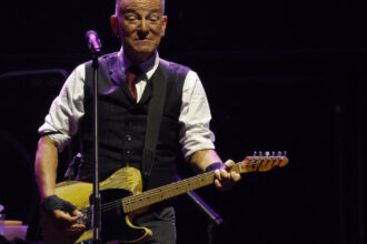 donald trump spune despre bruce springsteen ca nu este talentat este doar un idiot insistent si enervant 6828ed17f068c