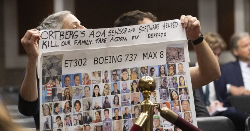 Boeing 737 MAX: Familiile celor afectați de tragediile aviatice contestă înțelegerea ce absolvește compania de răspunderea penală 1 dosarul boeing 737 max familiile victimelor din cele doua dezastre aviatice se opun acordului care scapa compania de urmarirea penala 682adf2ea0675