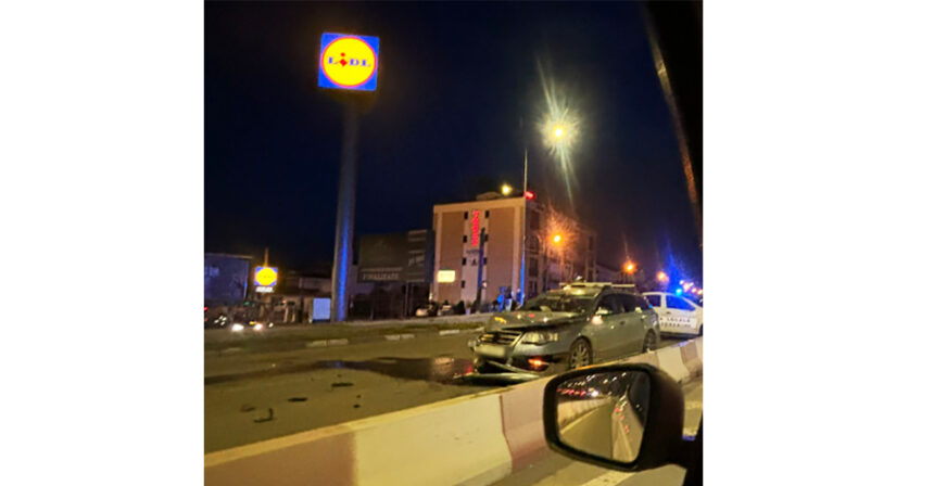 Accident rutier în Mamaia Nord: O coliziune între două mașini lasă un șofer rănit în zona Lidl 1 doua masini s au ciocnit in zona lidl din mamaia nord unul dintre soferi a fost ranit 68239548d14d9