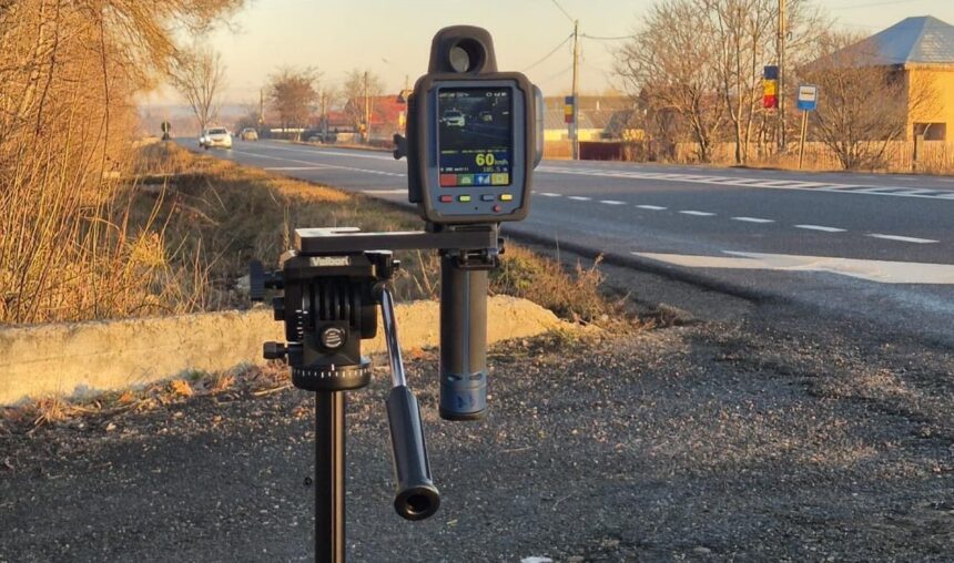 Călătorie spre mare, străbătută de numeroase radare: Control pe A2, aproape de stația de taxare de la Fetești 1 drumul spre litoral impanzit cu sute de radare filtru pe a2 in proximitatea statiei de taxare de la fetesti 681367bc0b935